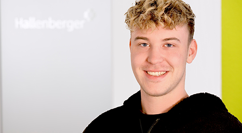 Porträtfoto von Julian Lübcke, Sportmanagement | Social Media